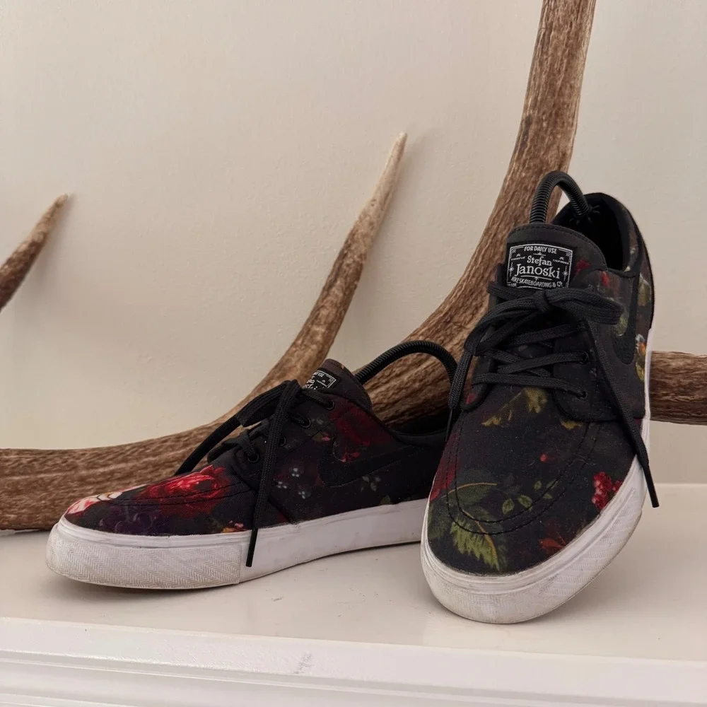 Nike SB Stefan Janoski Black Floral Print Skate Shoes 615957-900 Mens 8.5